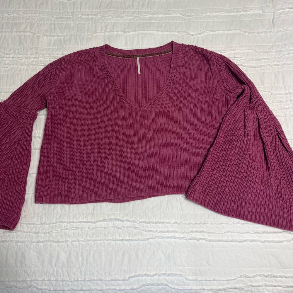 Free People Pink V-Neck Knit Sweater Size Large